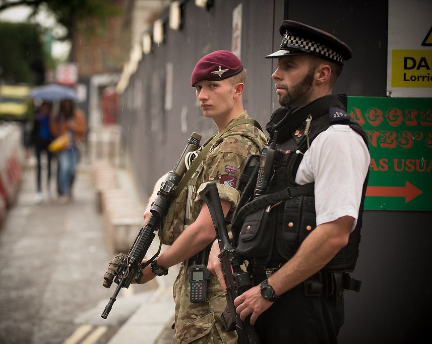 Nivel de amenaza terrorista en Irlanda del Norte es elevado a “severo”