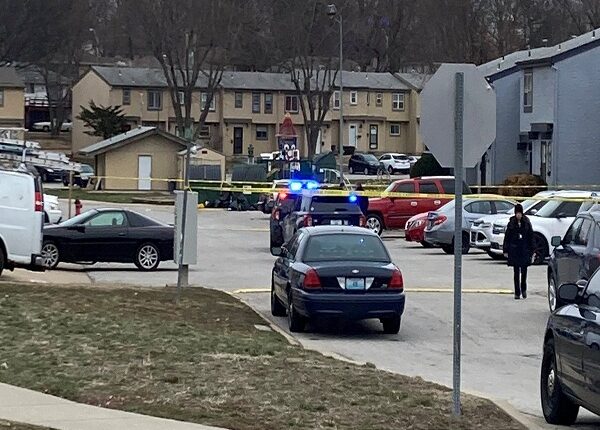 Policía de Kansas City, Missouri, investiga dos homicidios registrados en últimas horas