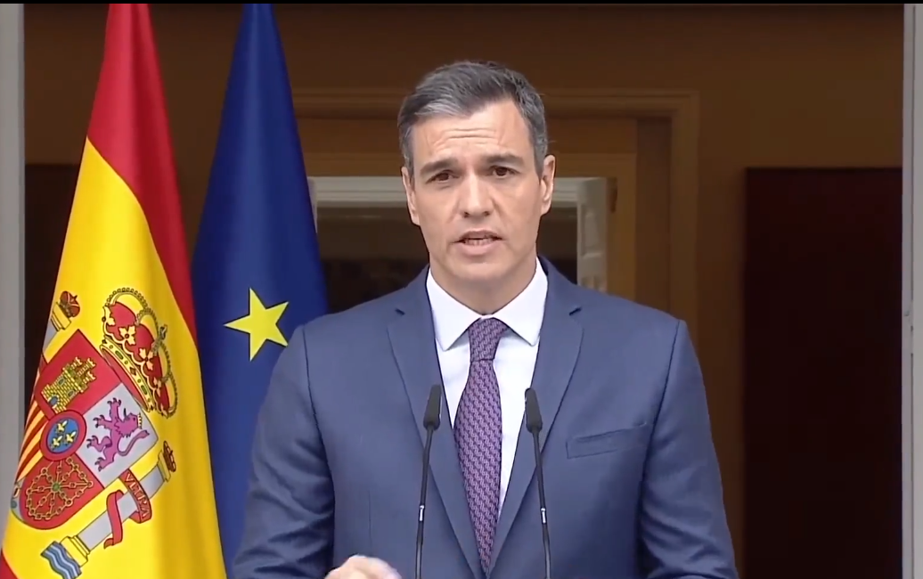 Presidente español suspende funciones públicas para "reflexionar" sobre futuro