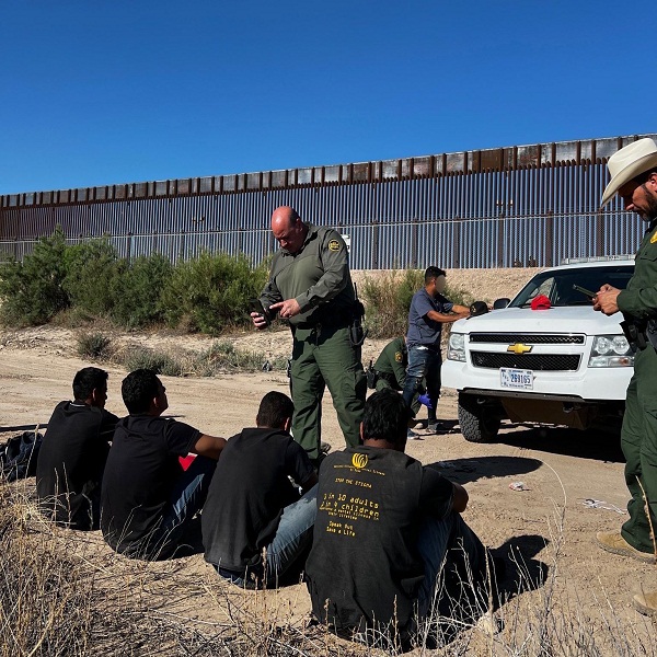 Administración Biden propone derogar normativa de la era Trump que dificulta resolución de casos migratorios