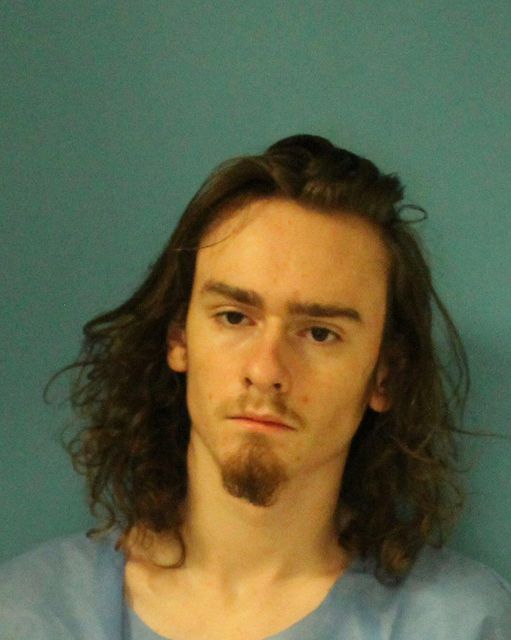 Joven de 18 años es acusado de tiroteo fatal en Lee Summit, Missouri