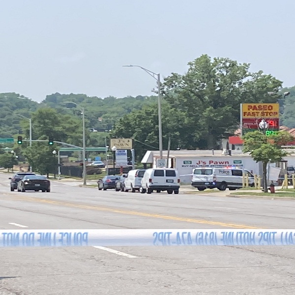 Identifican a hombre que murió tras tiroteo en estacionamiento de Paseo Fast Stop de Kansas City, Missouri