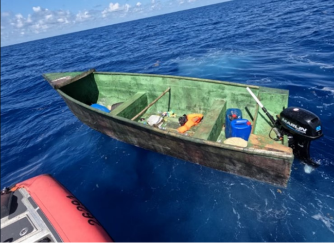 EEUU repatria a 44 migrantes dominicanos tras interceptar sus barcos cerca de Puerto Rico