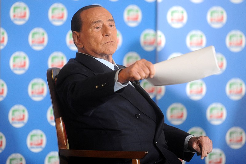 Falleció en Milán el ex primer ministro italiano Silvio Berlusconi