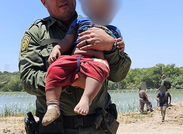 Hay casi 12.000 menores migrantes bajo custodia del gobierno de EEUU