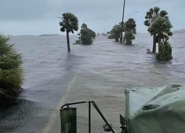 Idalia provocaría inundaciones mortales en su trayecto a Carolina del Norte