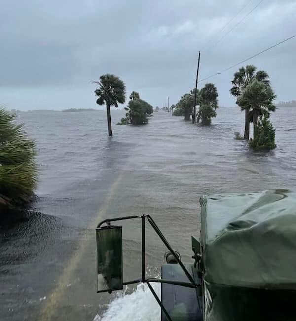 Idalia provocaría inundaciones mortales en su trayecto a Carolina del Norte