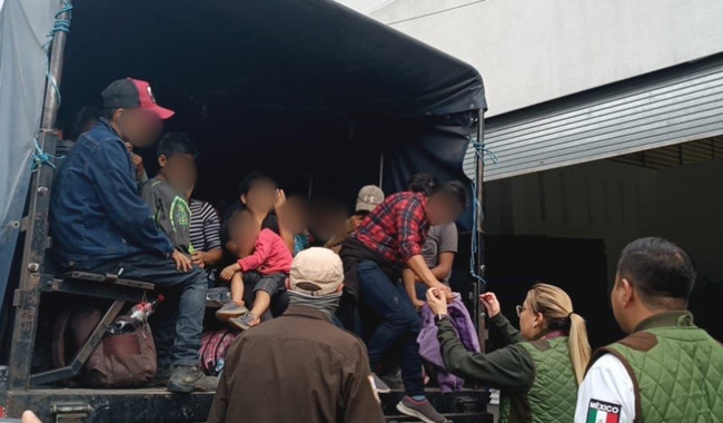 Autoridades rescatan a 491 migrantes de Guatemala y Honduras retenidos en Puebla, México