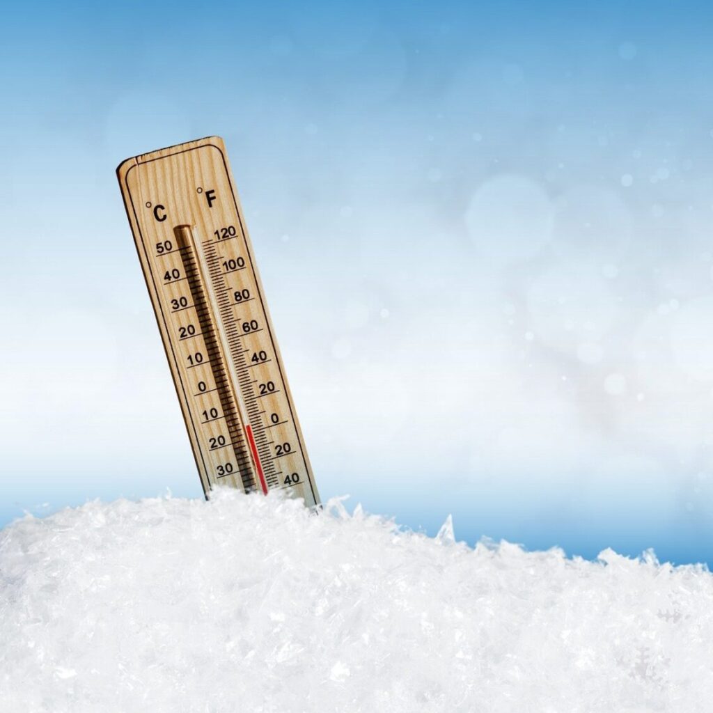 Estiman récord de temperaturas frías y bajo cero en gran parte del centro y sur de EEUU