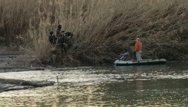 INM rescata del Río Bravo en Piedras Negras, Coahuila, a cuatro migrantes