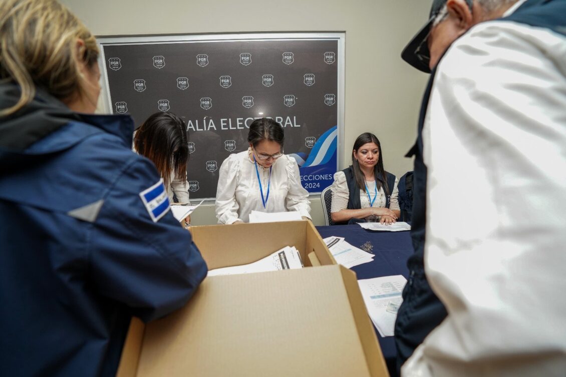 El Salvador: Tribunal Electoral reconoce fallo en conteo de votos y ordena nuevo escrutinio
