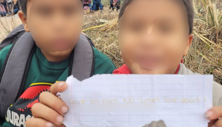 Rescatan a cuatro niños de Guatemala abandonados en el Río Grande