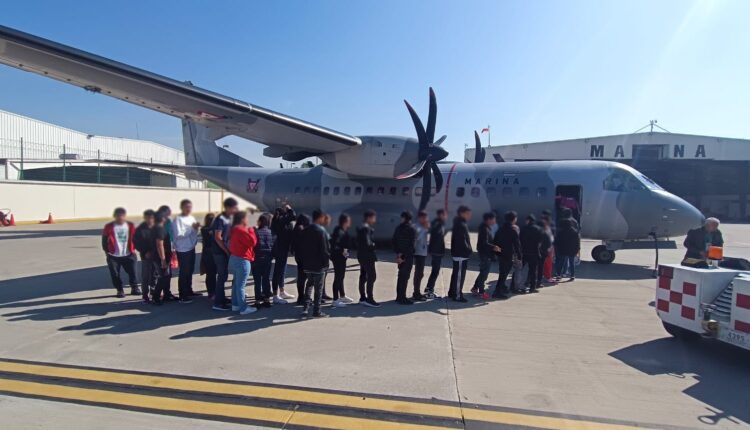 Desde México retornan a 41 migrantes menores de edad a Honduras