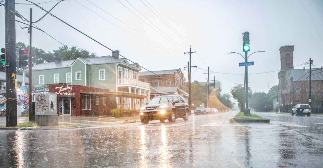 Más de 80 millones de personas en EEUU están bajo alerta por sistema de tormentas