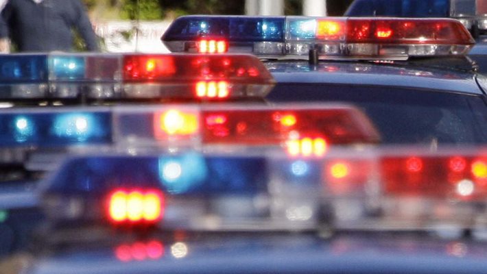 Policía resuelve una situación de rehenes en zona residencial de Kansas City, Missouri