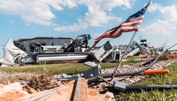 Severas tormentas y potentes tornados en EEUU dejan varios fallecidos en EEUU