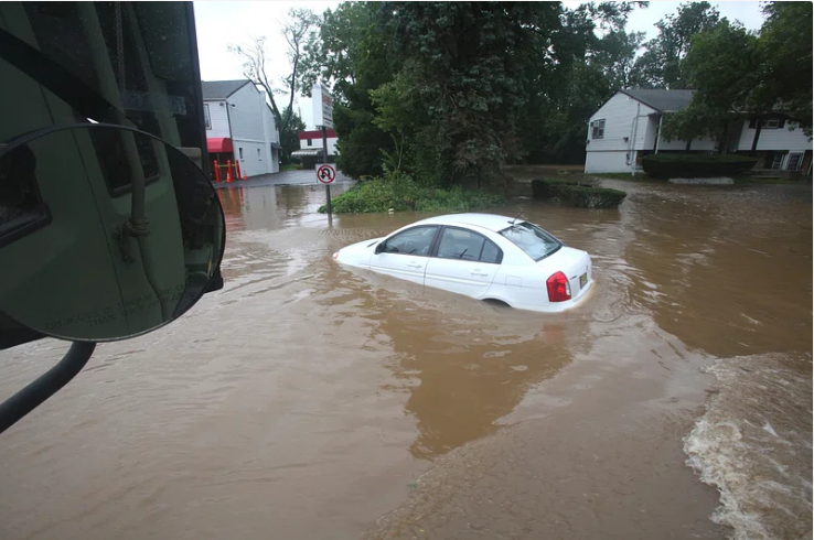 Pronostican lluvias dispersas en el sur de Florida y piden seguir alerta con las inundaciones