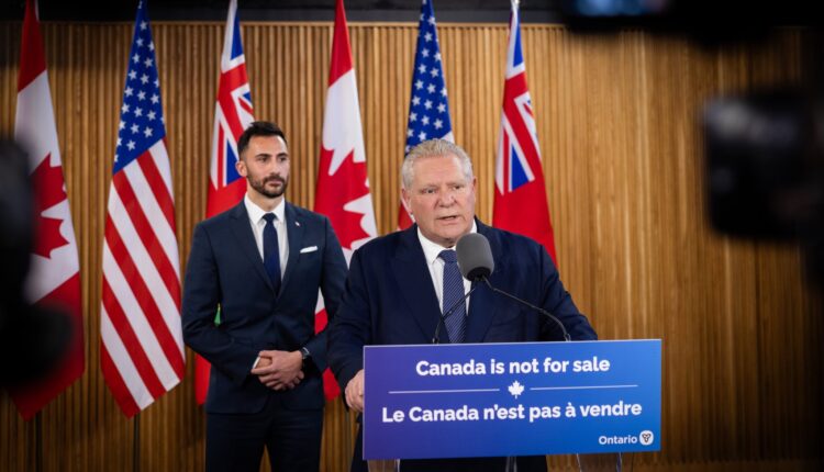 Ontario, Canadá, castiga a EEUU con recargo del 25% en exportaciones eléctricas